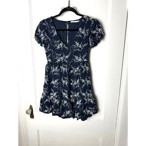 Mi Ami Mini Dress Women's XS Navy Blue White Floral Eyelet Milk Maid Puff Sleeve